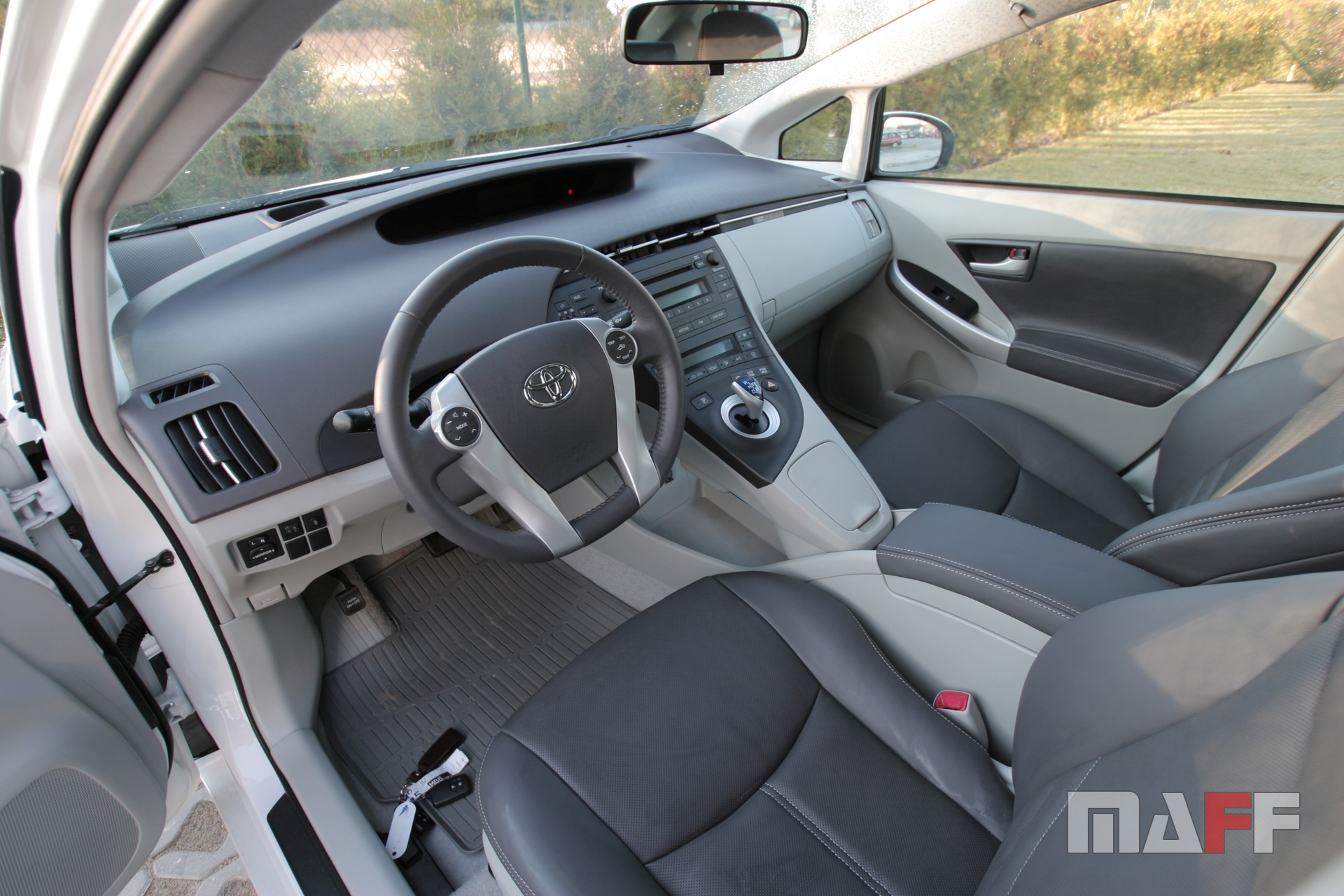 Mazda łączy się z Toyotą? Co na to tapicer samochodowy?