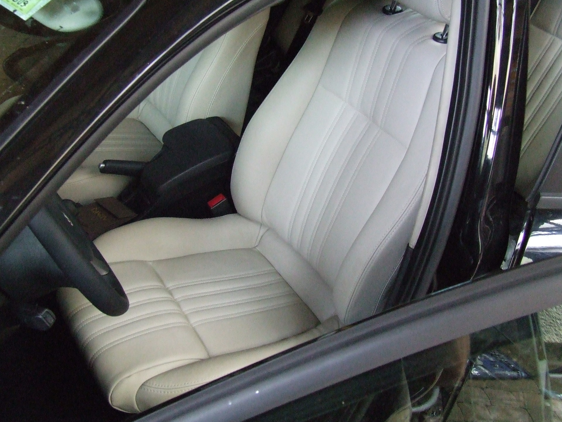 Tapicerka samochodowa Alfa Romeo 159