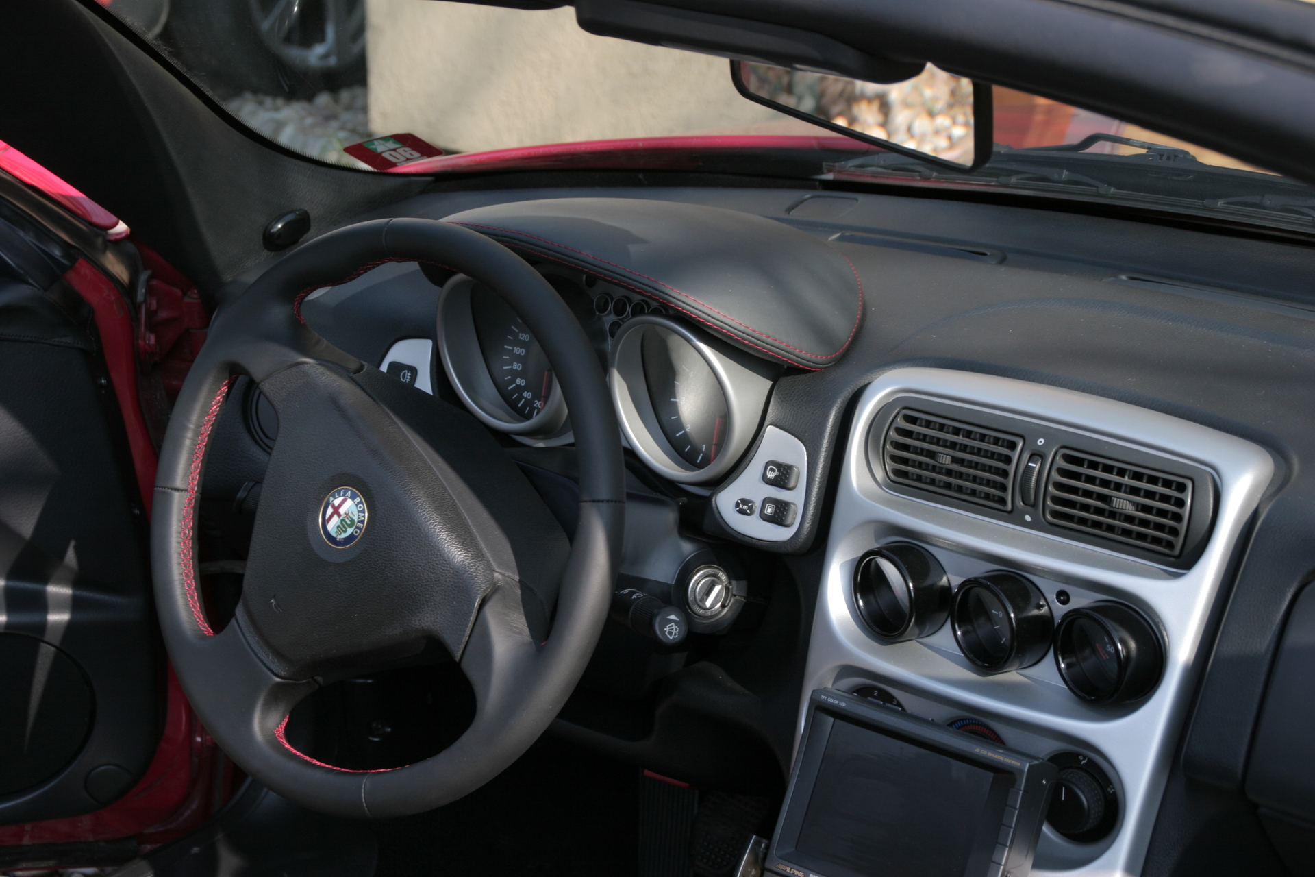 Obszycie kierownicy Alfa Romeo GTV Cabrio
