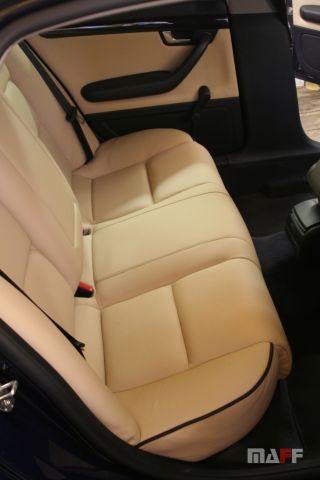 Tapicerka samochodowa Audi A4-b6 - 3