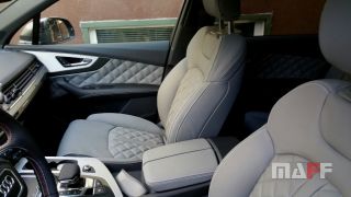 Tapicerka samochodowa Audi Q7-s-line - 1