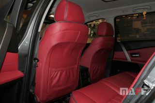 Tapicerka samochodowa BMW Seria-5-e61 - 16
