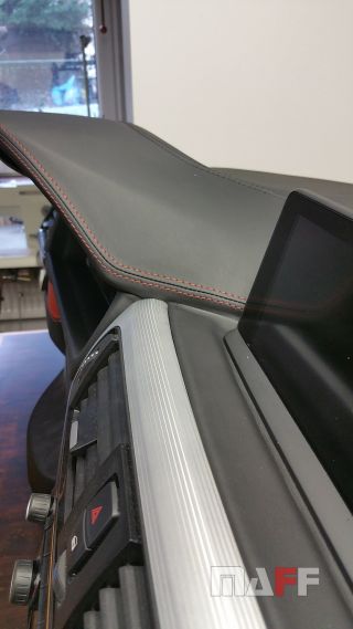 Obszycie kokpitu BMW Seria-m3-f80 - 2