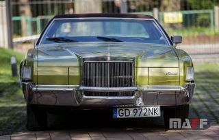 Tapicerka samochodowa Cadillac Continental-mark-4 - 4