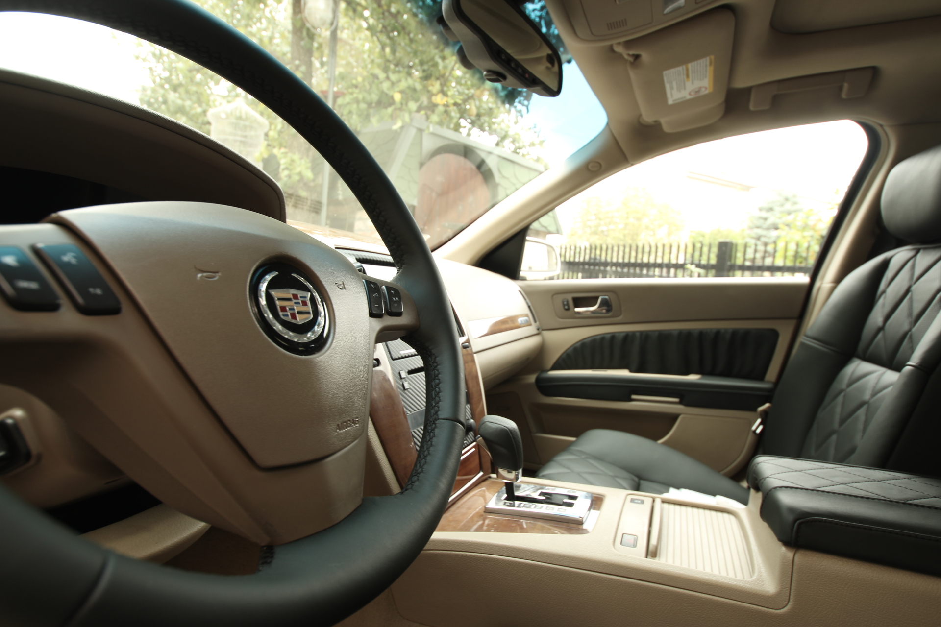 Obszycie kierownicy Cadillac STS