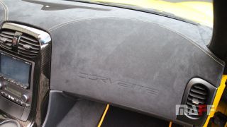 Obszycie kokpitu Chevrolet Corvette-z06 - 4