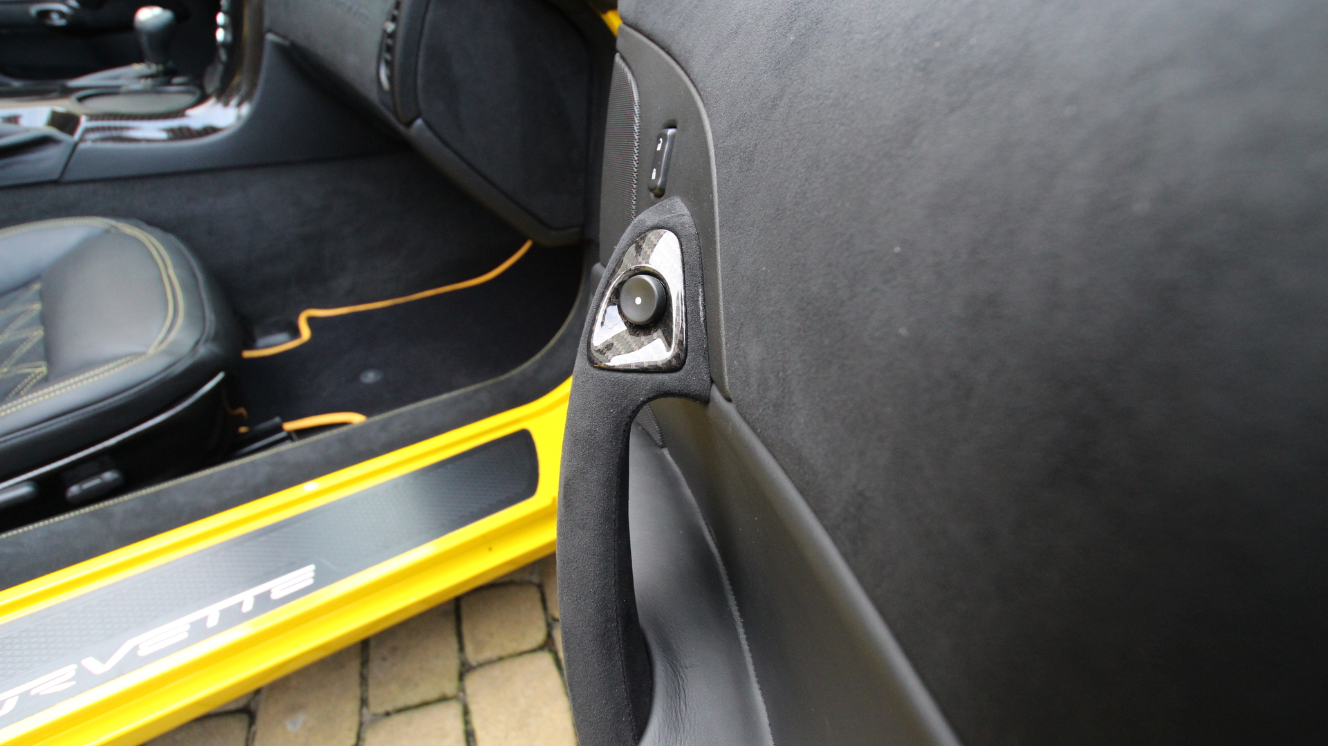 Panele drzwiowe Chevrolet Corvette Z06