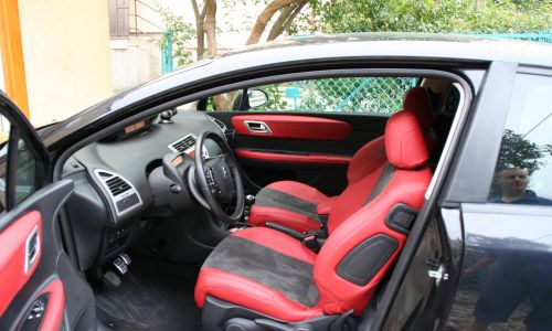Tapicerka samochodowa Citroen C4