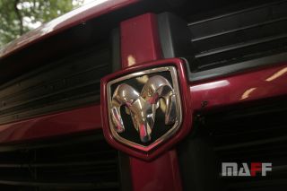 Tapicerka samochodowa Dodge Avenger - 2