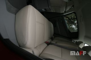 Tapicerka samochodowa Dodge Avenger - 11