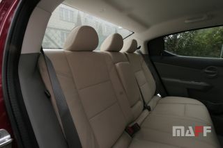 Tapicerka samochodowa Dodge Avenger - 15