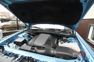 Tapicerka samochodowa Dodge Challenger - 3
