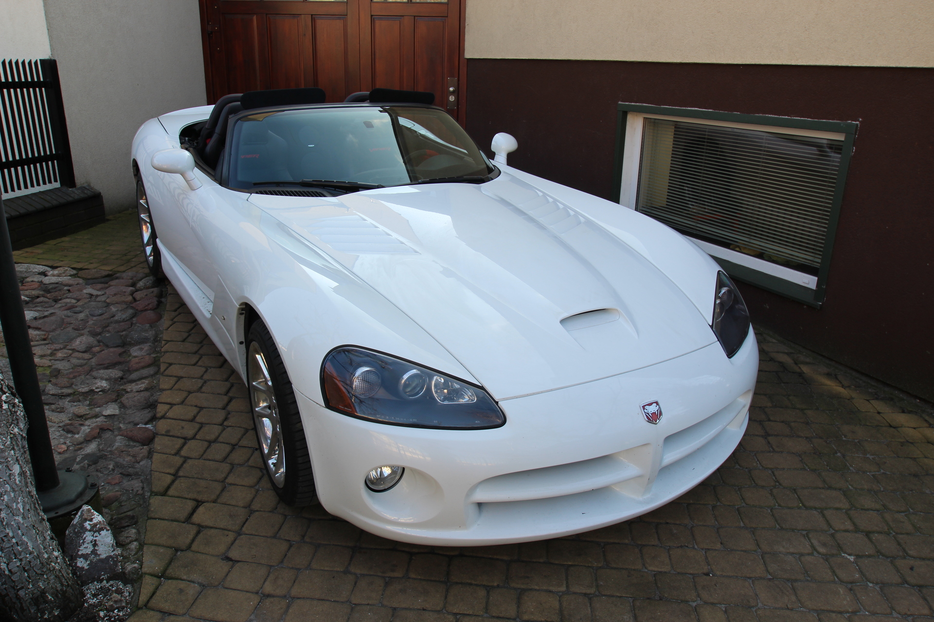 Następna realizacja - Dodge Viper