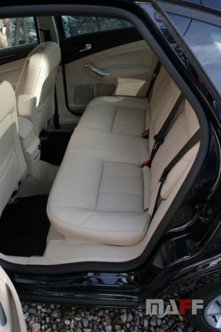 Tapicerka samochodowa Ford Mondeo - 3