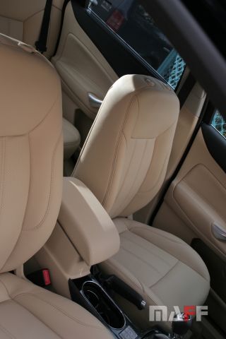 Tapicerka samochodowa Ford Mondeo - 5