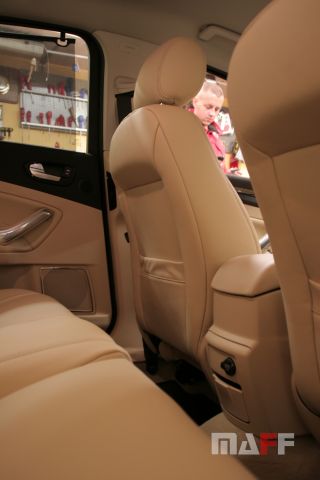 Tapicerka samochodowa Ford Mondeo - 15
