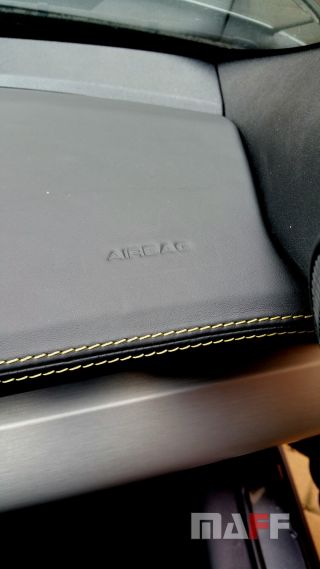 Obszycie kokpitu Ford Mustang-gt - 2