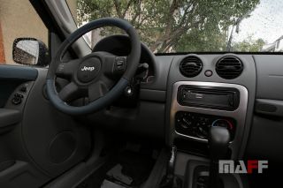 Obszycie kierownicy Jeep 4x4-v8 - 4