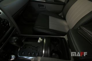 Tapicerka samochodowa Jeep 4x4-v8 - 4