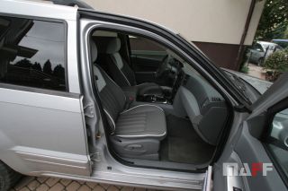 Tapicerka samochodowa Jeep 4x4-v8 - 5