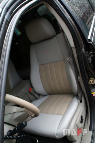 Tapicerka samochodowa Jeep Grand-cherokee - 18