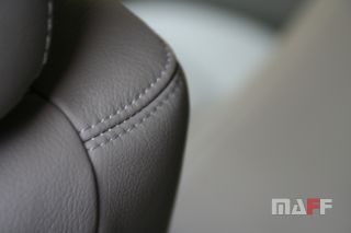 Tapicerka samochodowa Jeep Grand-cherokee - 16