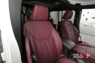 Tapicerka samochodowa Jeep Wrangler - 12
