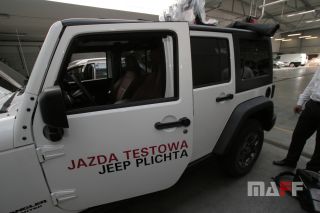 Tapicerka samochodowa Jeep Wrangler - 18
