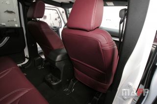 Tapicerka samochodowa Jeep Wrangler - 10