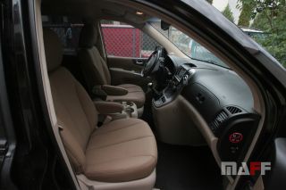 Tapicerka samochodowa Kia Carnival - 1