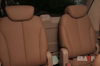 Tapicerka samochodowa Kia Carnival - 14