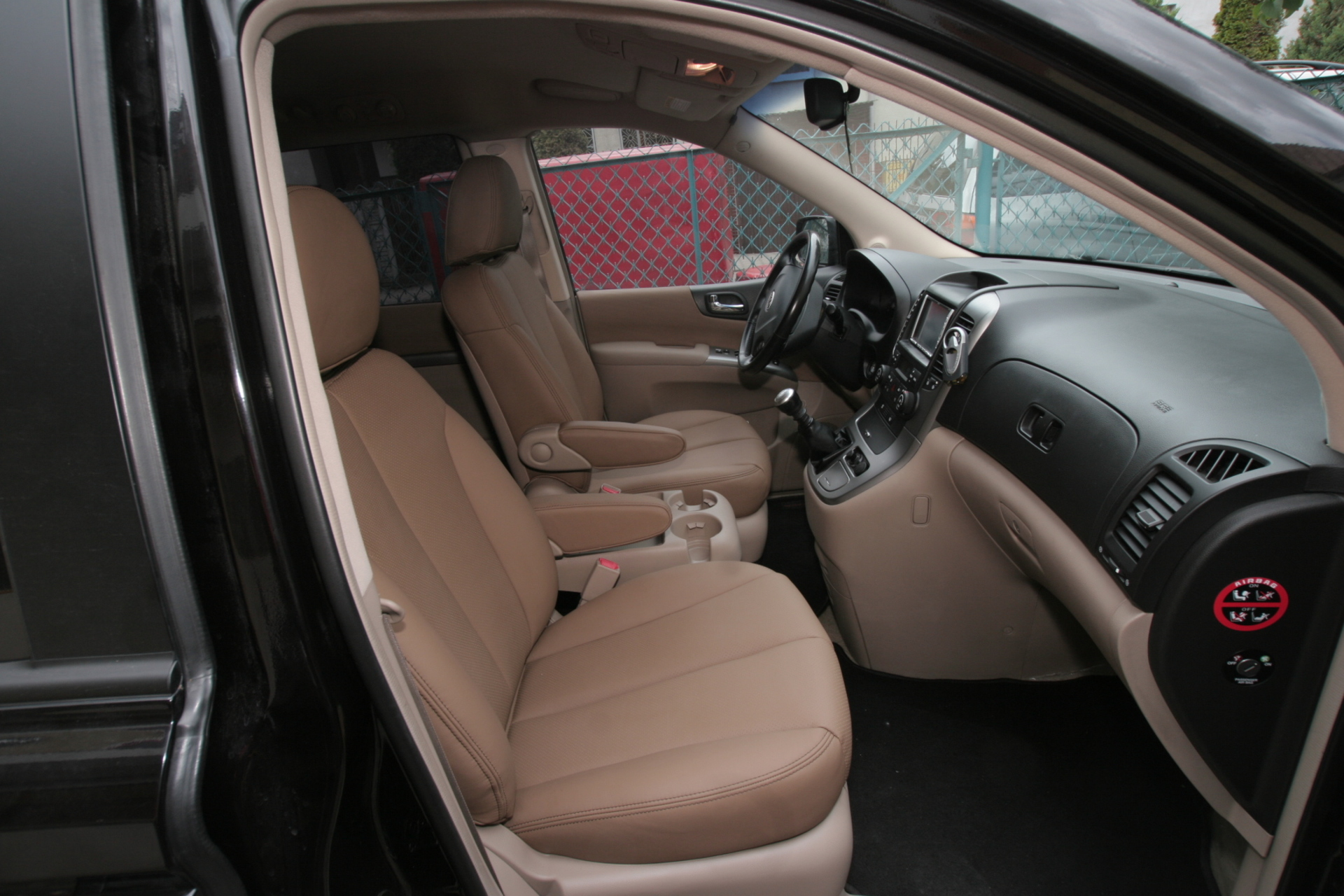 Tapicerka samochodowa Kia Carnival