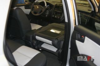 Tapicerka samochodowa Kia Sportage - 17