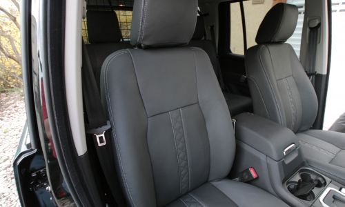 Tapicerka samochodowa Land Rover Discovery 4