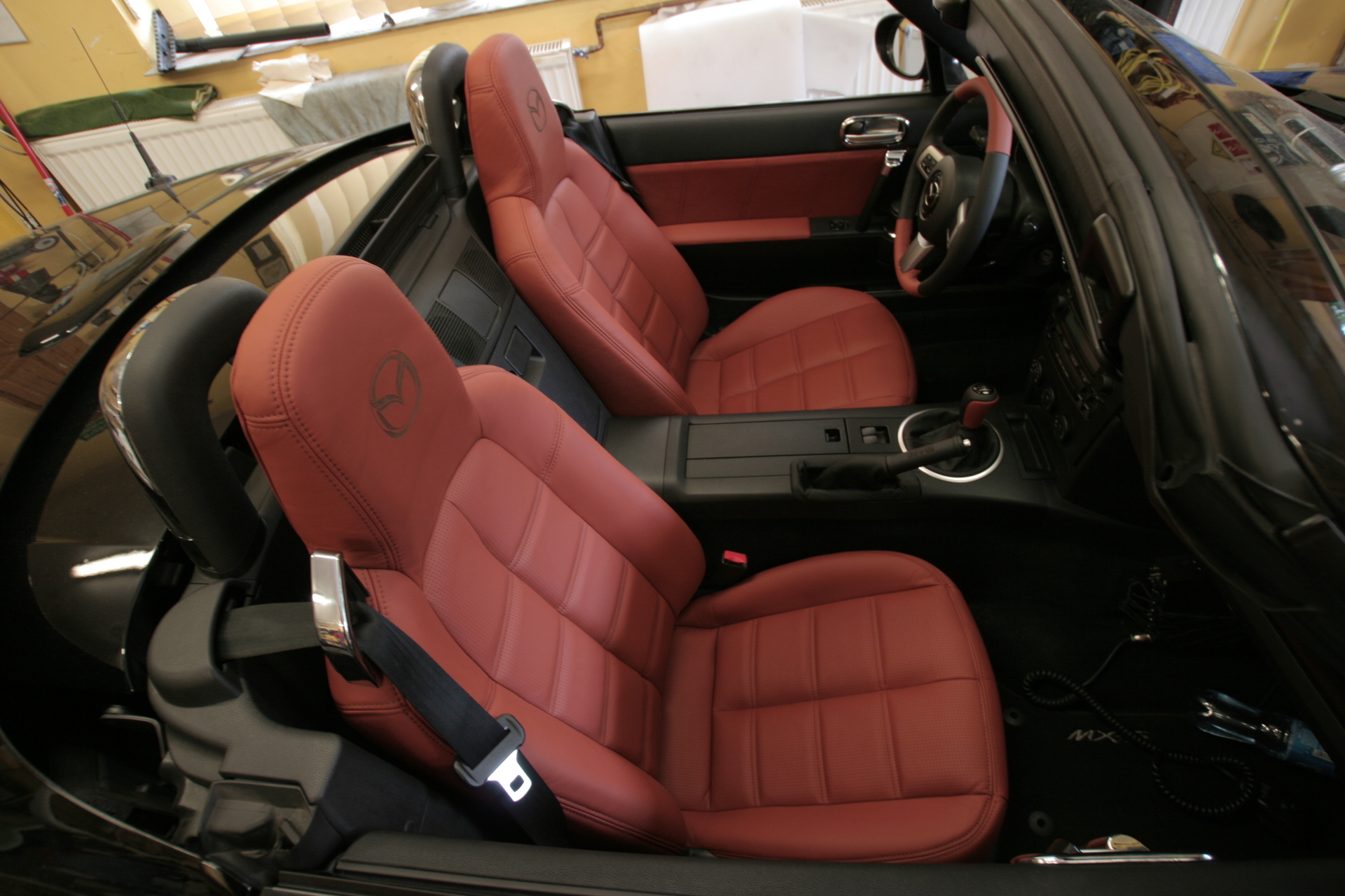 Tapicerka samochodowa Mazda MX-5