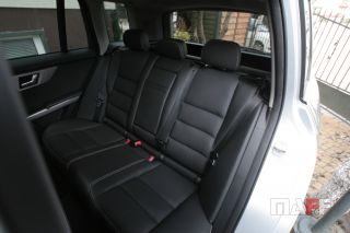 Tapicerka samochodowa Mercedes-Benz Glk-x204 - 18