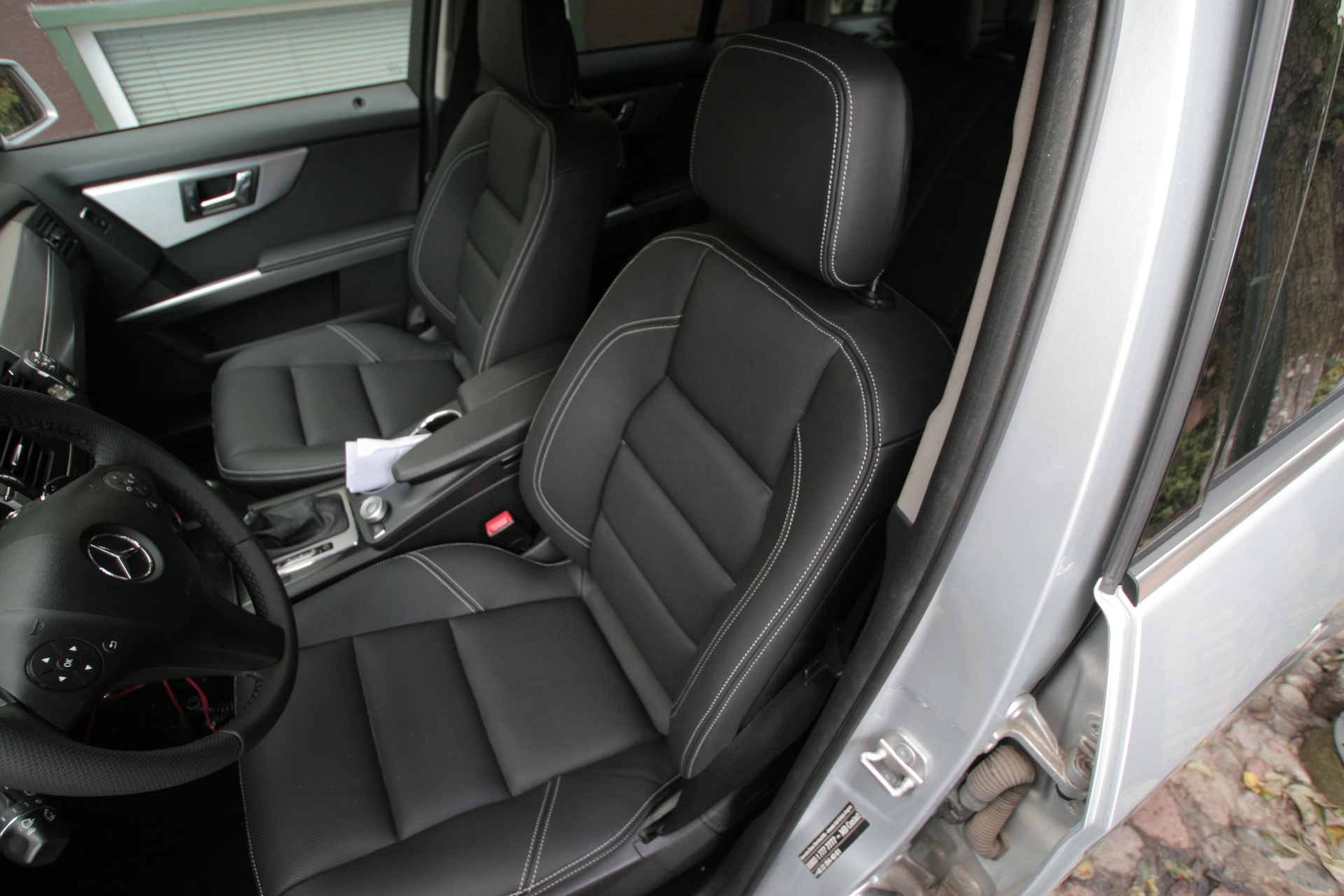 Tapicerka samochodowa Mercedes-Benz GLK X204