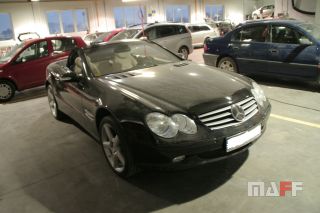 Tapicerka samochodowa Mercedes-Benz R230-cabrio - 1