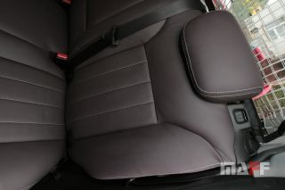 Tapicerka samochodowa Mercedes-Benz W164 - 11