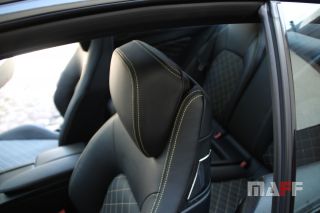 Tapicerka samochodowa Mercedes-Benz W207 - 7