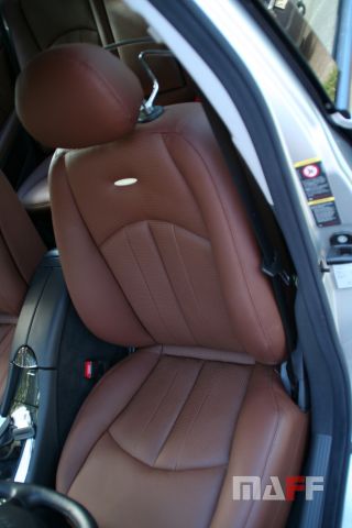 Tapicerka samochodowa Mercedes-Benz W211-amg - 15
