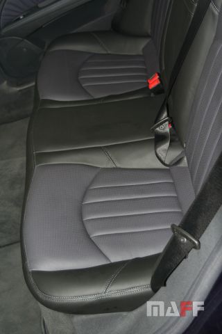 Tapicerka samochodowa Mercedes-Benz W211-e55-amg - 14