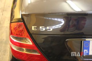 Tapicerka samochodowa Mercedes-Benz W211-e55-amg - 15