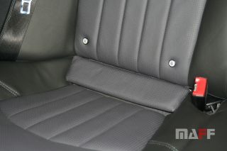 Tapicerka samochodowa Mercedes-Benz W211-e55-amg - 6