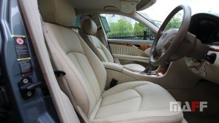 Tapicerka samochodowa Mercedes-Benz W211 - 13