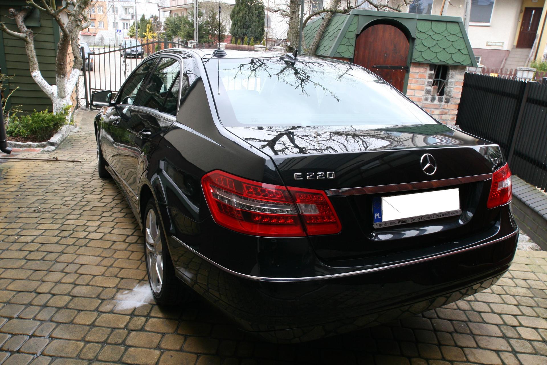 W212
