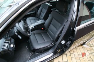 Tapicerka samochodowa Mercedes-Benz W212 - 12