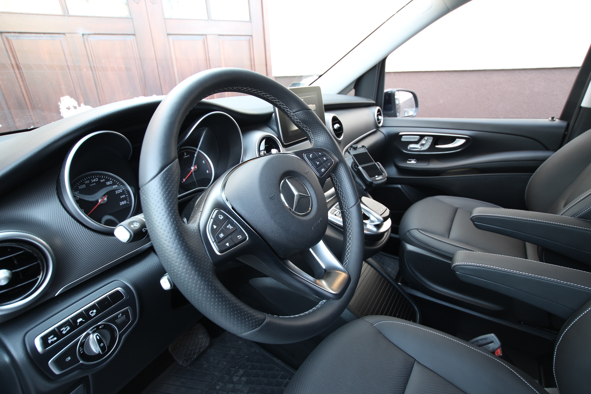 Obszycie kierownicy Mercedes-Benz W447