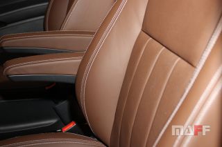 Tapicerka samochodowa Mercedes-Benz W447 - 12