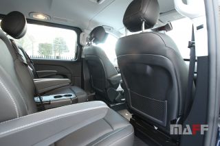 Tapicerka samochodowa Mercedes-Benz W447 - 6
